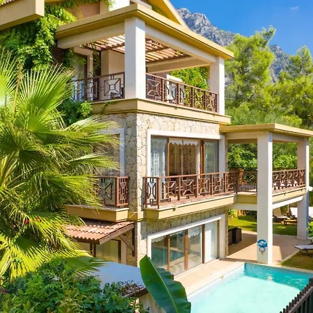 Göcek Deniz Manzaralı 4+2 Sami Fethiye