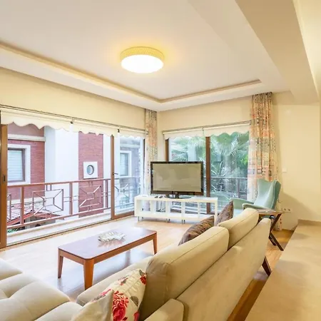 Göcek Deniz Manzaralı 4+2 Sami Tatil Evi Fethiye